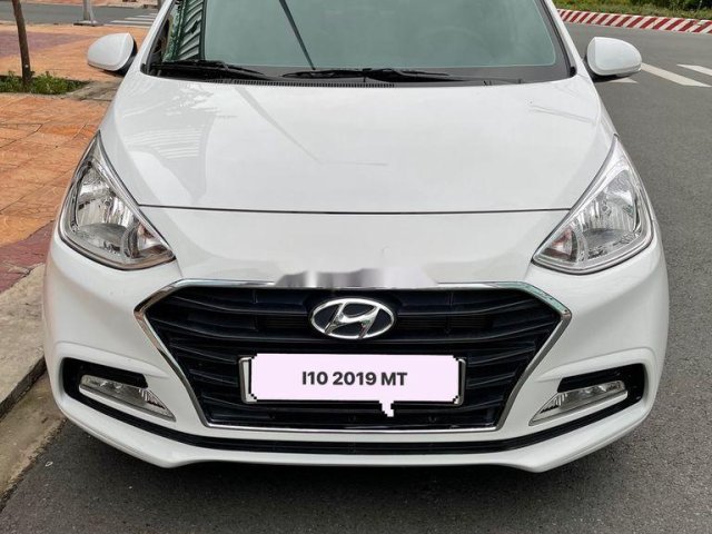 Cần bán gấp Hyundai Grand i10 năm 2019 xe gia đình, 319 triệu