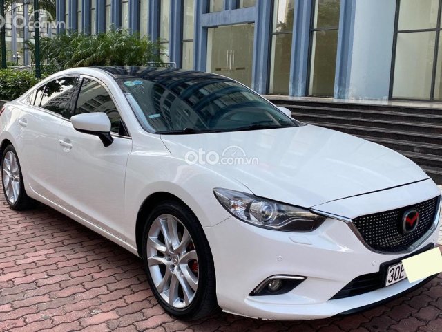 Cần bán lại xe Mazda 6 2.5 AT đời 2016, màu trắng  