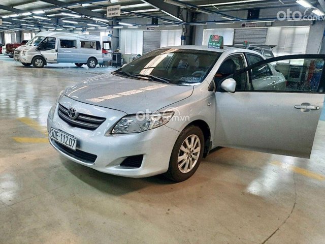 Bán Toyota Corolla Altis XLi 1.6AT năm 2009, màu bạc, nhập khẩu, giá chỉ 380 triệu0