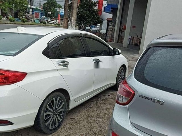 Bán xe Honda City Top 2018, màu trắng, giá 475tr0