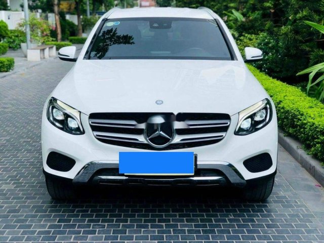 Bán Mercedes GLC250 sản xuất năm 2016