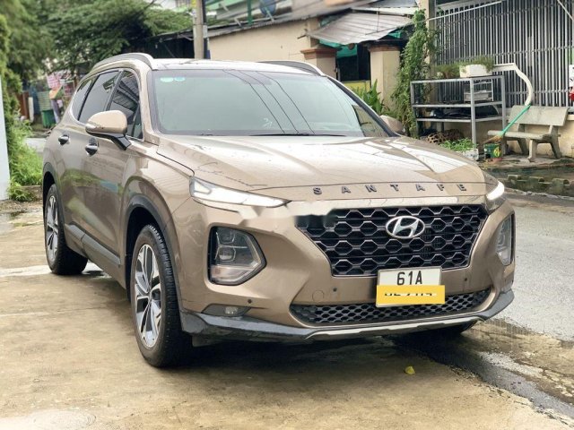 Bán Hyundai Santa Fe năm sản xuất 2020, màu nâu0