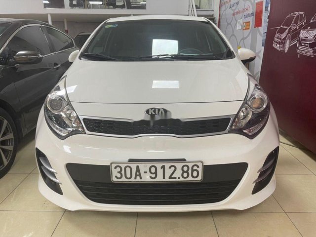 Xe Kia Rio năm sản xuất 2015, màu trắng, giá tốt0