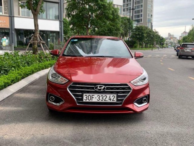 Cần bán gấp Hyundai Accent sản xuất 2018, màu đỏ giá cạnh tranh0