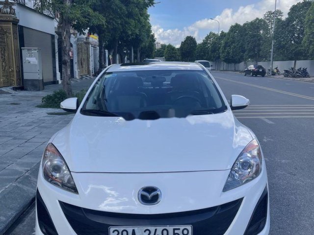 Bán xe Mazda 3 năm 2011, màu trắng, nhập khẩu nguyên chiếc, giá 350tr0