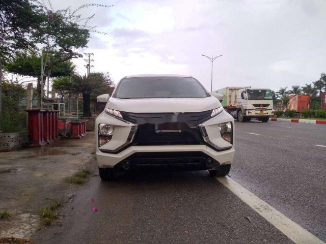 Cần bán lại xe Mitsubishi Xpander MT 2019, màu trắng, nhập khẩu nguyên chiếc0