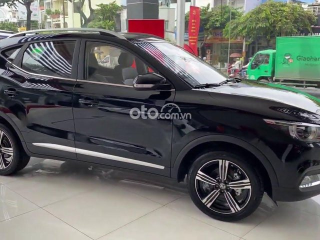 Cần bán MG ZS 1.5 AT Com đời 2021, màu đen0