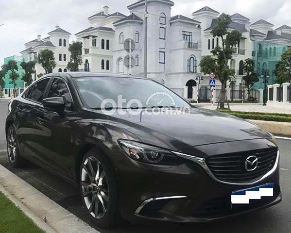 Bán Mazda 6 2.0L Premium đời 2017, màu nâu, giá chỉ 680 triệu0