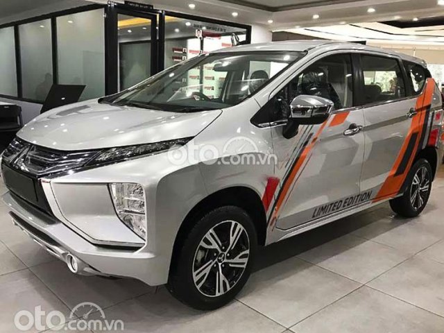 Bán Mitsubishi Xpander 1.5 AT năm 2021, màu trắng0