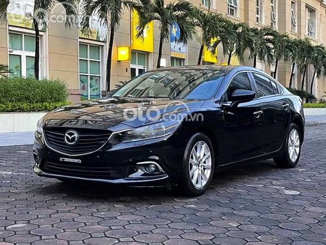 Cần bán xe Mazda 6 2.0 AT đời 2015, màu đen0