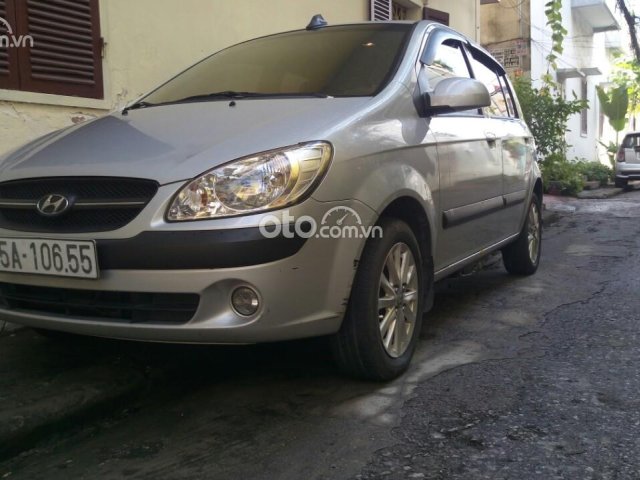 Bán Hyundai Getz năm sản xuất 2010, bản nhập khẩu, máy xăng, dung tích 1.1, số sàn, còn nguyên zin0