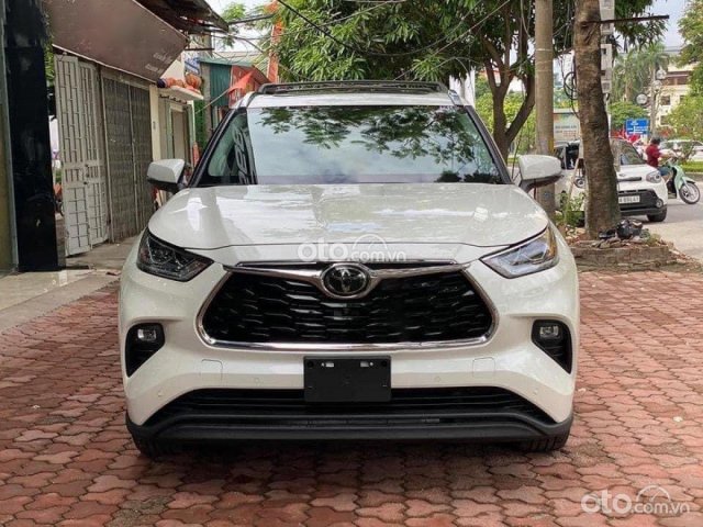 Bán Toyota Highlander Limited năm 2021, màu trắng, nhập khẩu nguyên chiếc