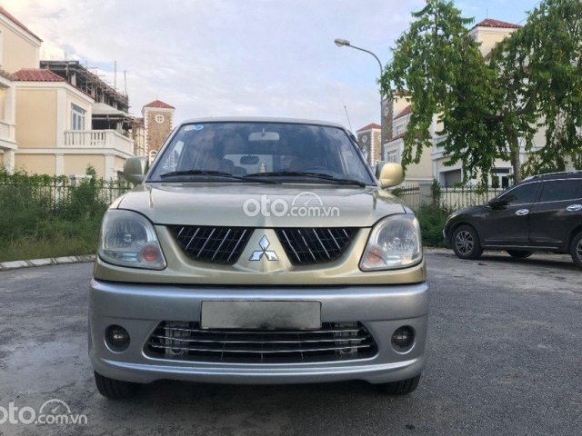 Bán Mitsubishi Jolie sản xuất 2004, màu vàng cát0