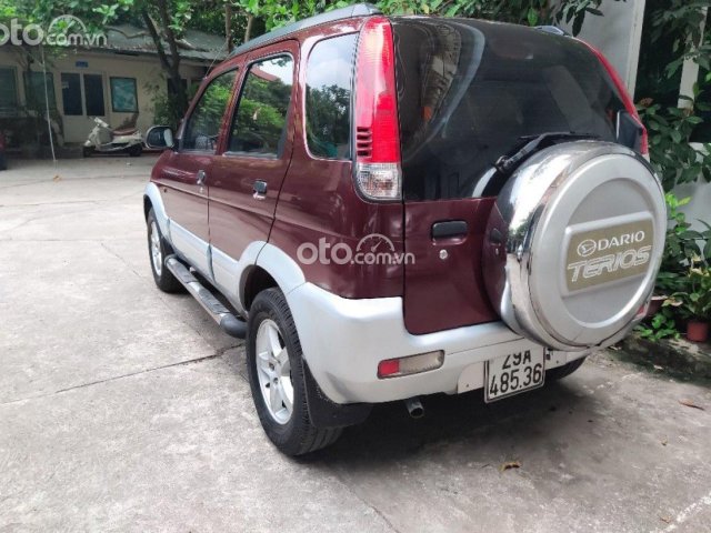 Bán Daihatsu Terios 1.3 4x4 MT 2005, màu đỏ giá cạnh tranh