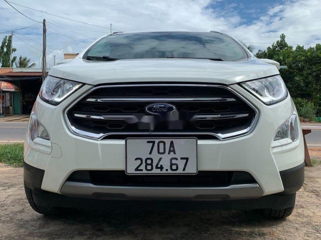 Cần bán xe Ford EcoSport 15L AT Titanium năm sản xuất 2020 chính chủ, 568 triệu