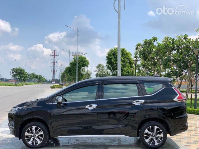 Cần bán gấp Mitsubishi Xpander AT đời 2019, màu đen, giá 550tr