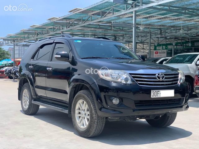 Toyota Fortuner 2.7V 4×2 AT 2012 xe rất đẹp, lái thử chắc chắn các bạn hài lòng, chỉ cần khoảng 150tr nhận xe