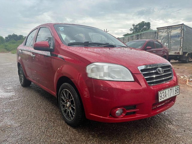 Xe Daewoo Gentra sản xuất 2010, màu đỏ  