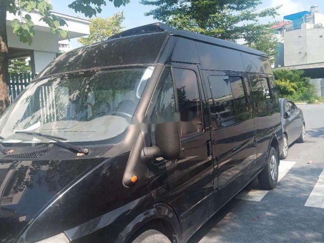 Cần bán lại xe Ford Transit năm sản xuất 2004, màu đen0