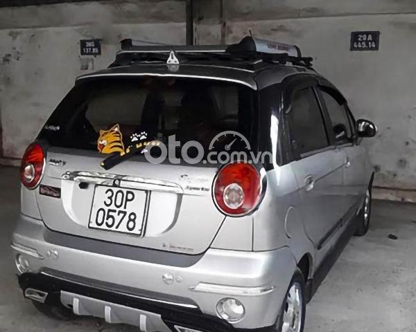 Bán Daewoo Matiz sản xuất 2009, màu bạc, xe nhập số tự động0