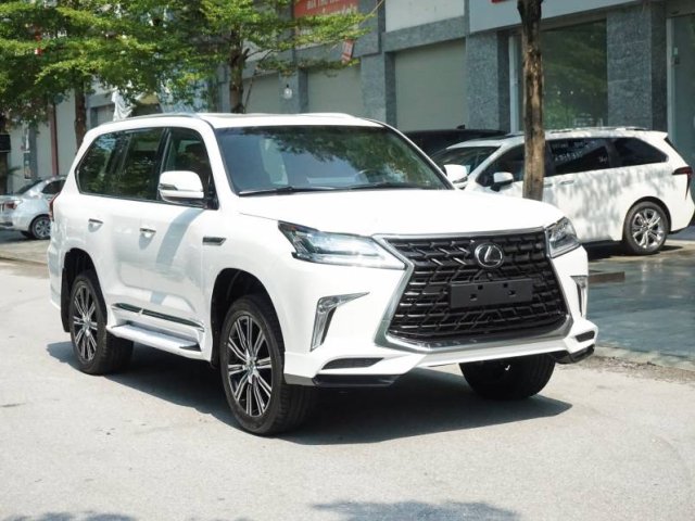 Cần bán xe Lexus LX 570 MBS đời 2021, màu trắng, nhập khẩu nguyên chiếc