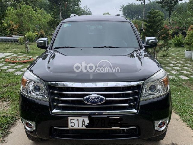 Cần bán lại xe Ford Everest sản xuất 2010, màu đen  0