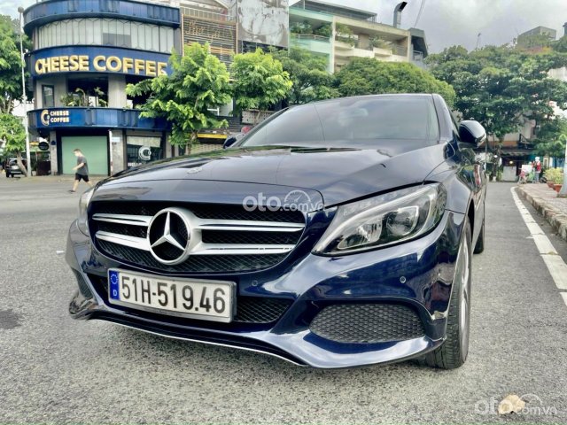 Bán C200 sản xuất 2018 bản có loa Bummaster, xe đẹp đi3 4.000km bao check hãng0