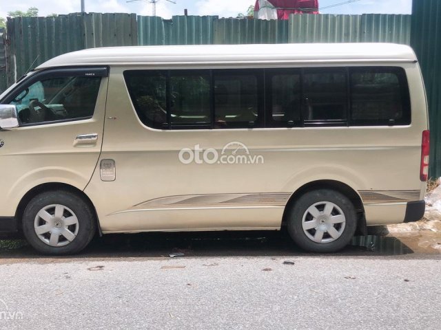 Bán gấp Toyota Hiace sản xuất năm 2008, 260tr0