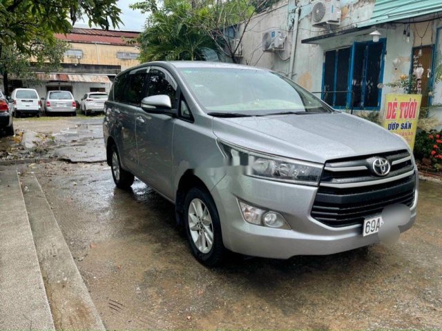 Bán ô tô Toyota Innova đời 2017, màu bạc, 445tr0