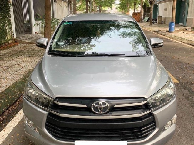 Bán ô tô Toyota Innova 2.0G đời 2017, màu bạc xe gia đình, giá 605tr0