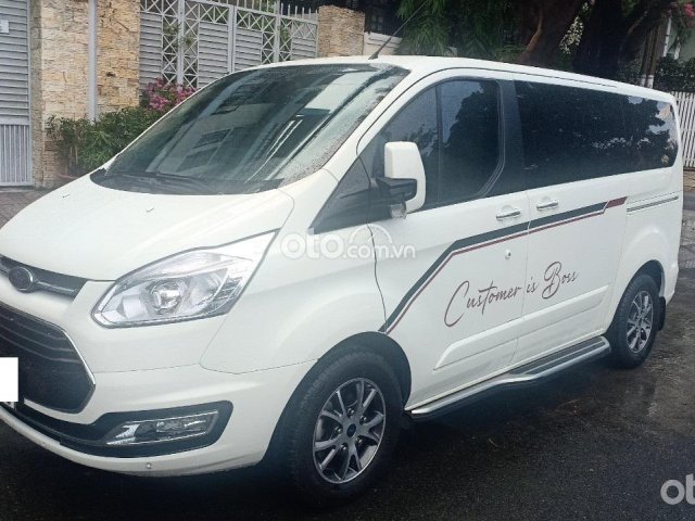 Cần bán Ford Tourneo Titanium new sản xuất 2020, 950 triệu0