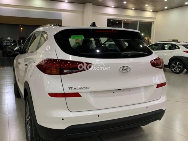 Hyundai Tucson ưu đãi 72tr, tặng voucher phụ kiện 5tr, vay NH 85% lãi suất tốt0