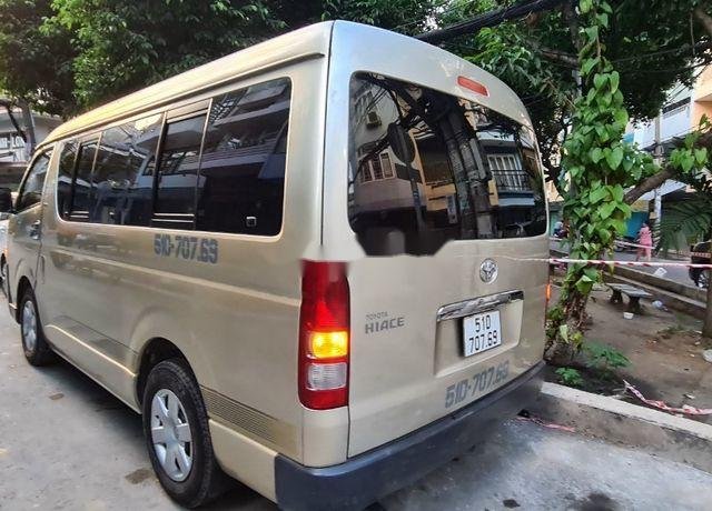 Cần bán xe Toyota Hiace đời 2009, giá 295tr