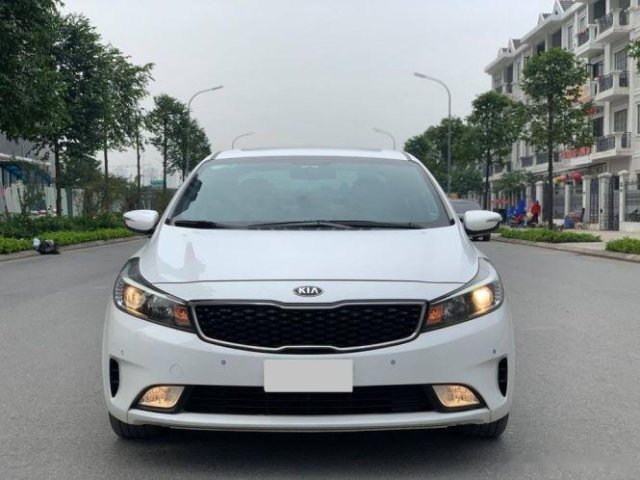 Bán ô tô Kia Cerato 1.6 AT đời 2016, màu trắng chính chủ, 485 triệu