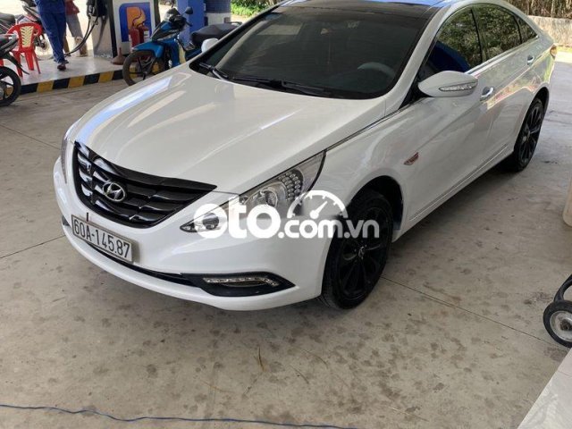 Bán Hyundai Sonata 2012, màu trắng, nhập khẩu nguyên chiếc0