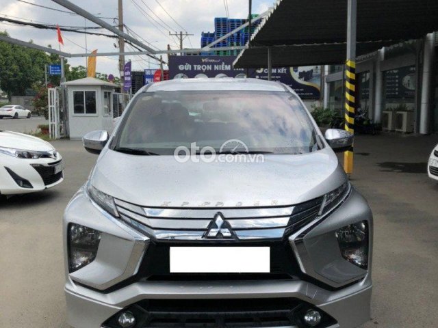 Cần bán xe Mitsubishi Xpander sản xuất 2018, màu bạc, xe nhập 0