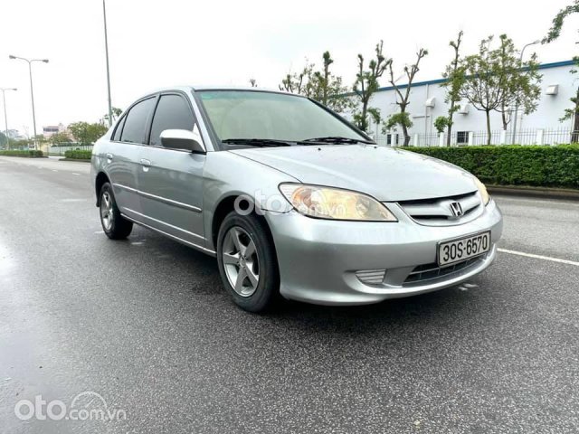 Bán ô tô Honda Civic năm 2004, màu bạc, nhập khẩu nguyên chiếc còn mới0