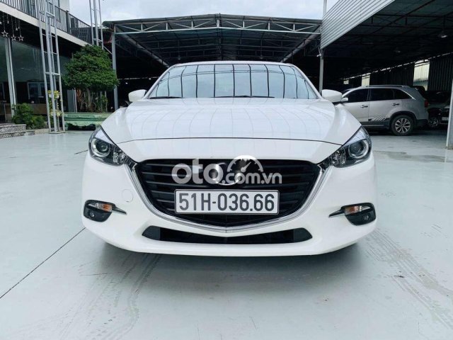 Bán Mazda 3 Luxury đời 2019, màu trắng, giá tốt0