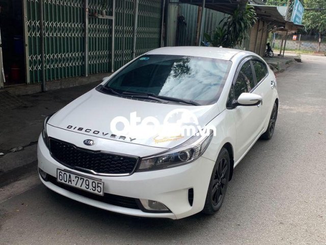 Cần bán Kia Cerato 2016, xe còn mới, giá ưu đãi0