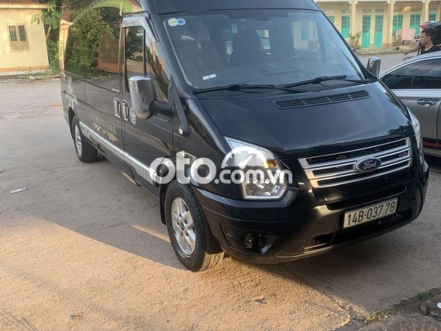 Bán Ford Transit Dcar Limousine 2017, màu đen0