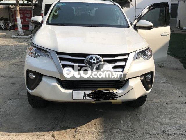 Bán Toyota Fortuner sản xuất 2019, màu trắng, nhập khẩu nguyên chiếc, giá 890tr0