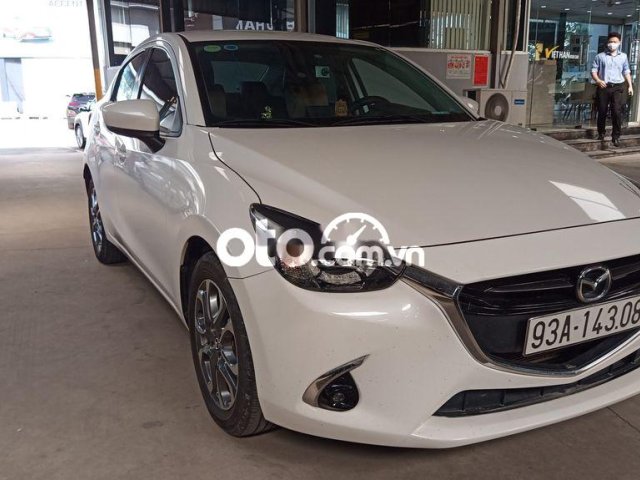 Bán Mazda 2 năm sản xuất 2018, màu trắng còn mới, 458 triệu