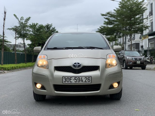 Cần bán Toyota Yaris sản xuất 2009 ít sử dụng giá tốt 295tr