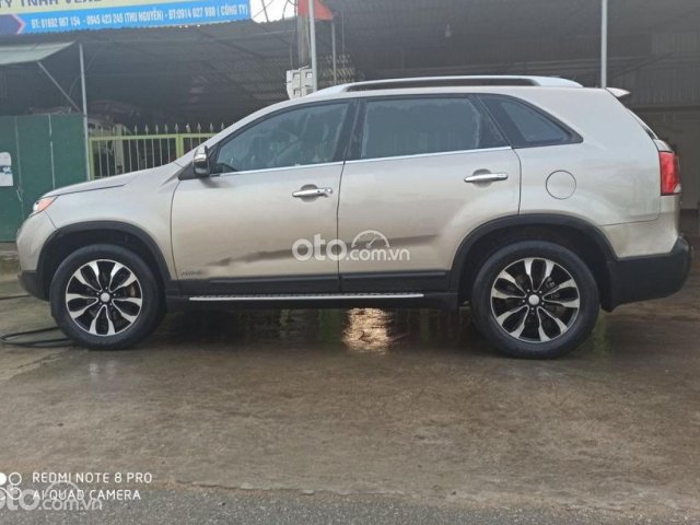 Bán Kia Sorento GAT 2.4L 4WD đời 2014 còn mới 0