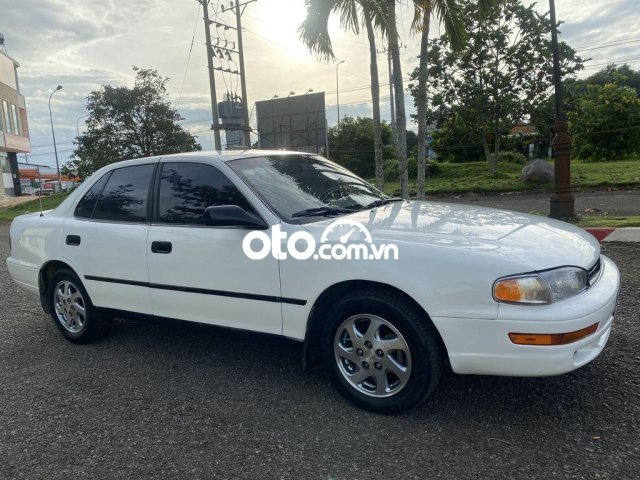 Bán Toyota Camry sản xuất 1992, màu trắng, nhập khẩu nguyên chiếc0