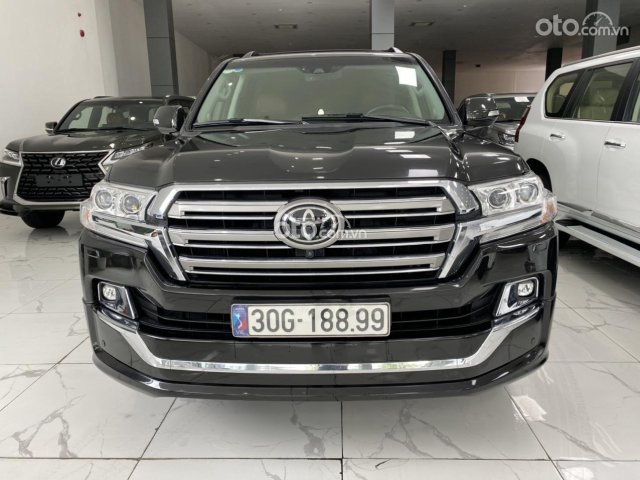 Toyota Land Cruiser 5.7 V8 nhập Mỹ sản xuất 2018, đăng ký 2020, tên cá nhân - Xe nguyên bản không một vết xước0