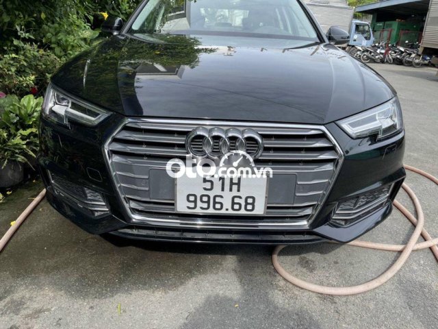 Bán Audi A4 năm sản xuất 2017, màu đen, xe nhập còn mới