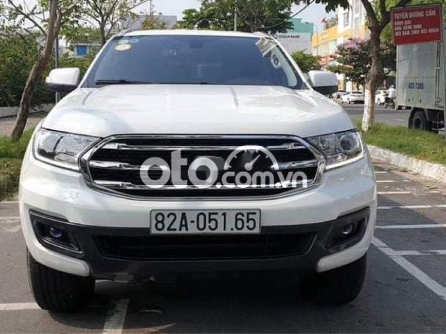 Bán Ford Everest đời 2018, màu trắng, nhập khẩu còn mới