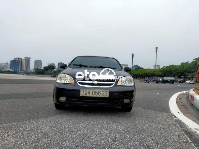 Cần bán xe Daewoo Lacetti sản xuất năm 2008, màu đen, xe nhập, giá tốt0