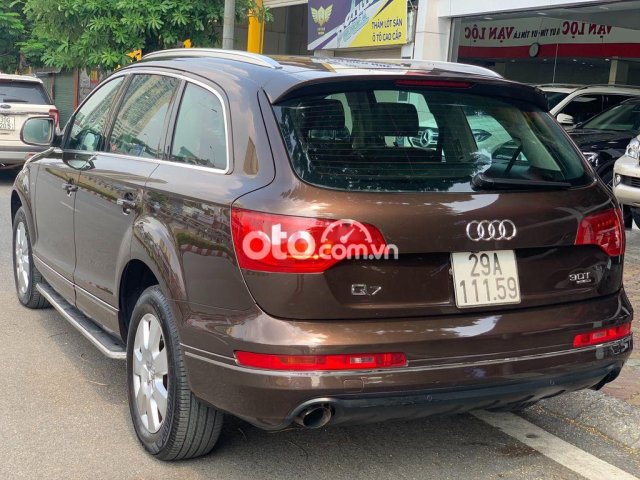 Cần bán lại xe Audi Q7 sản xuất năm 2010, màu nâu, nhập khẩu  0